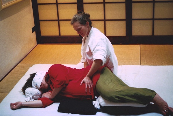 Nicola - Shiatsu